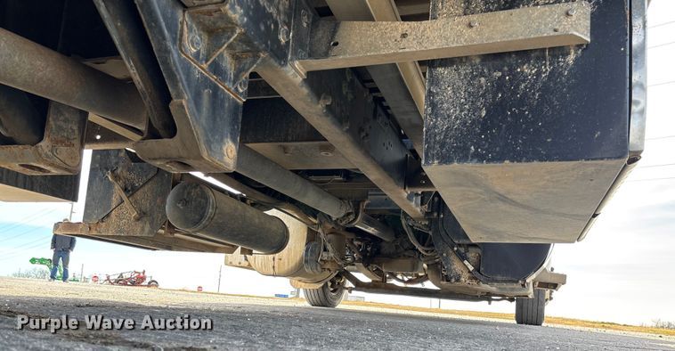 image for item FB3008 2015 Peterbilt 330 rollback truck