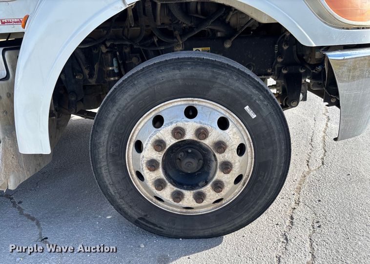 image for item FB3008 2015 Peterbilt 330 rollback truck