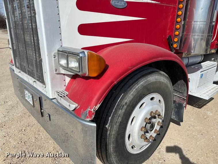 image for item FB3010 1995 Peterbilt 379 semi truck