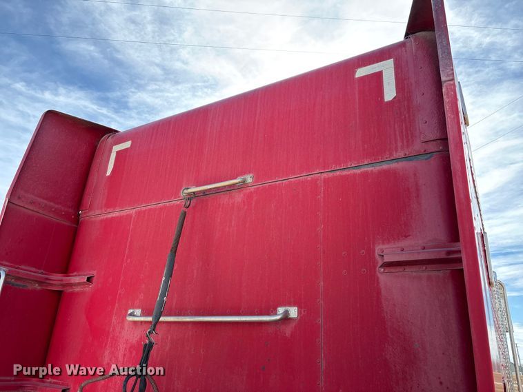 image for item FB3010 1995 Peterbilt 379 semi truck