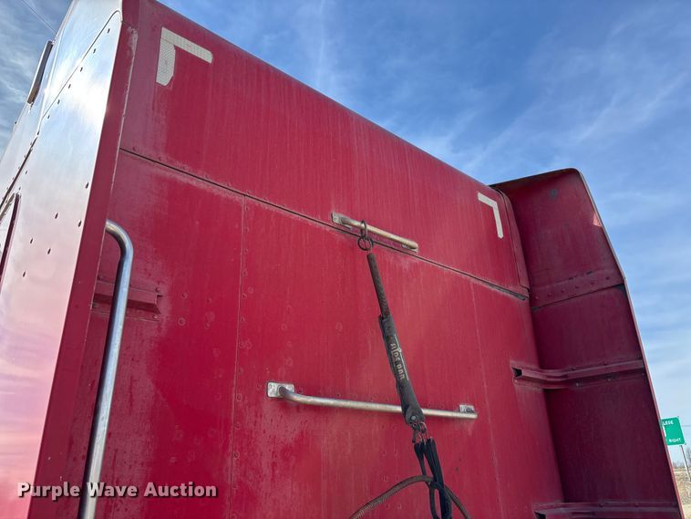 image for item FB3010 1995 Peterbilt 379 semi truck