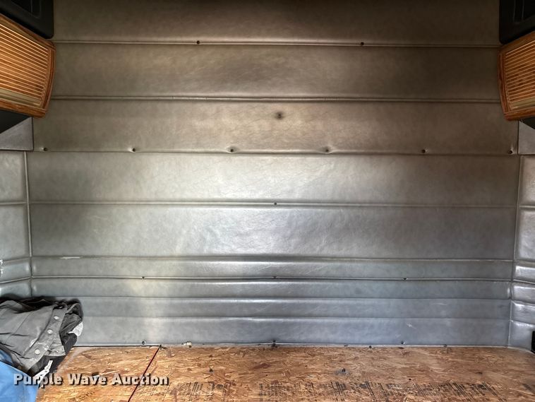 image for item FB3010 1995 Peterbilt 379 semi truck