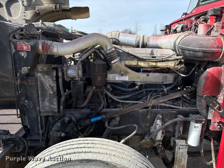 image for item FB3010 1995 Peterbilt 379 semi truck