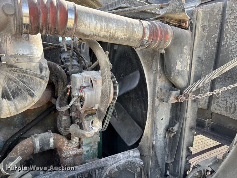 image for item FB3010 1995 Peterbilt 379 semi truck