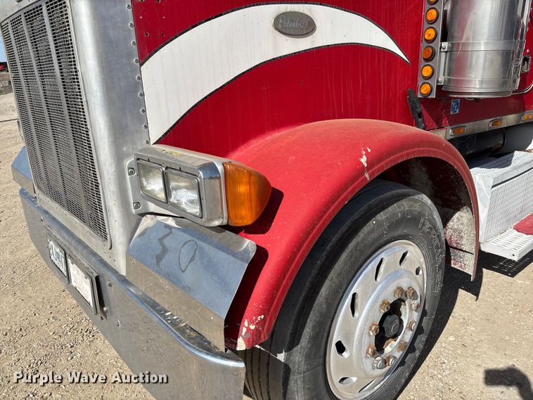image for item FB3011 1999 Peterbilt 378 semi truck