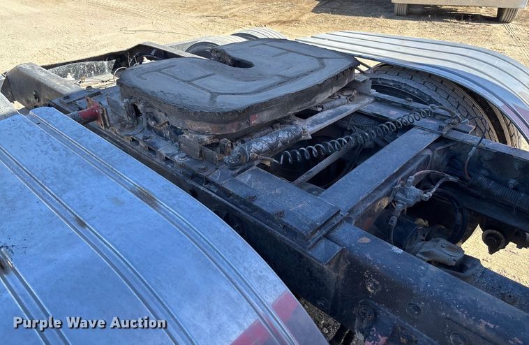 image for item FB3011 1999 Peterbilt 378 semi truck