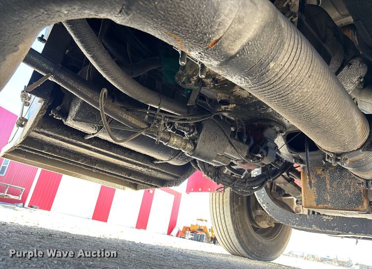 image for item FB3011 1999 Peterbilt 378 semi truck