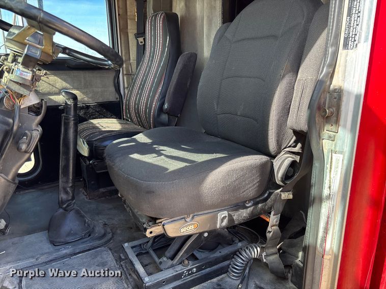 image for item FB3011 1999 Peterbilt 378 semi truck