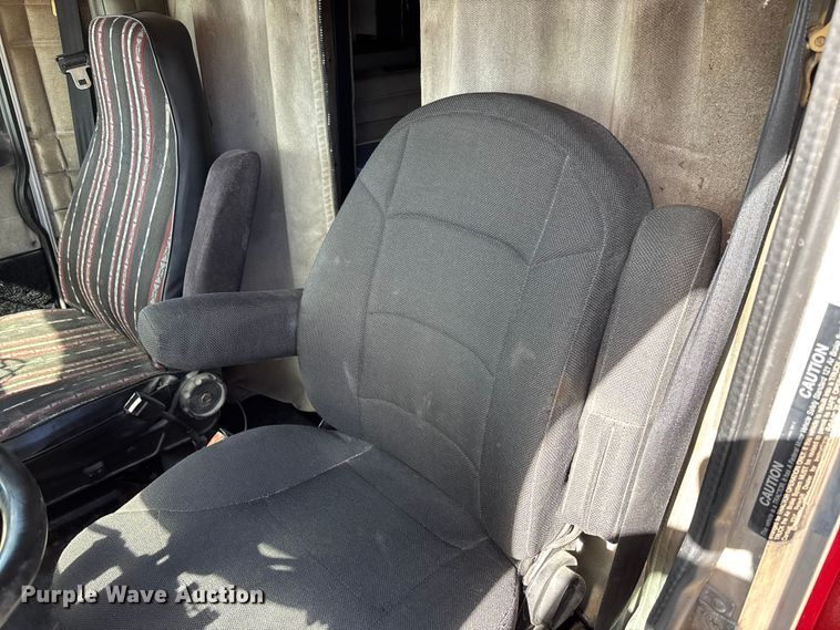 image for item FB3011 1999 Peterbilt 378 semi truck