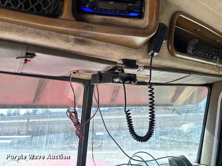 image for item FB3011 1999 Peterbilt 378 semi truck