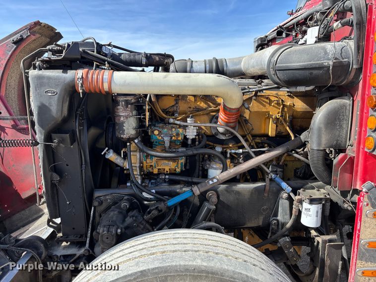 image for item FB3011 1999 Peterbilt 378 semi truck