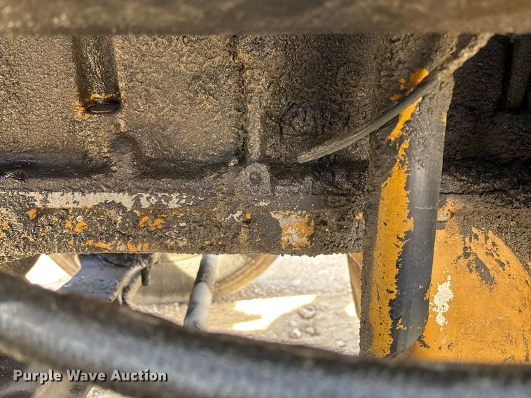 image for item FB3011 1999 Peterbilt 378 semi truck