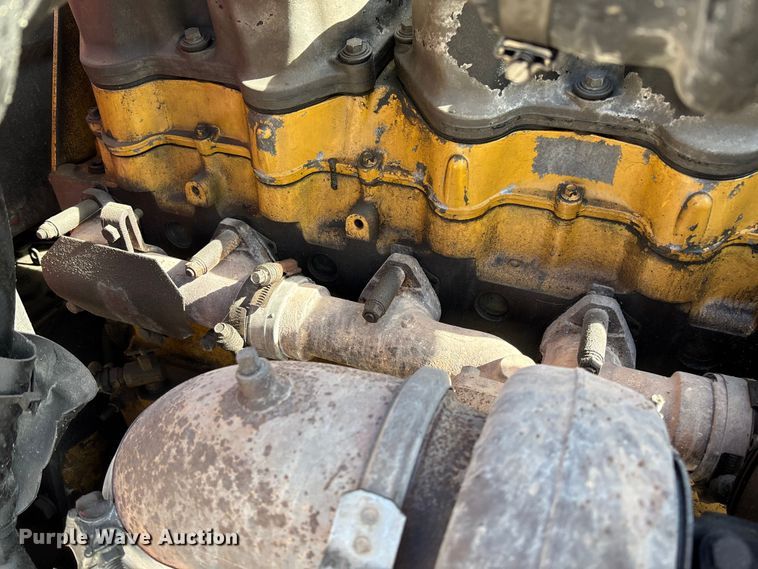 image for item FB3011 1999 Peterbilt 378 semi truck