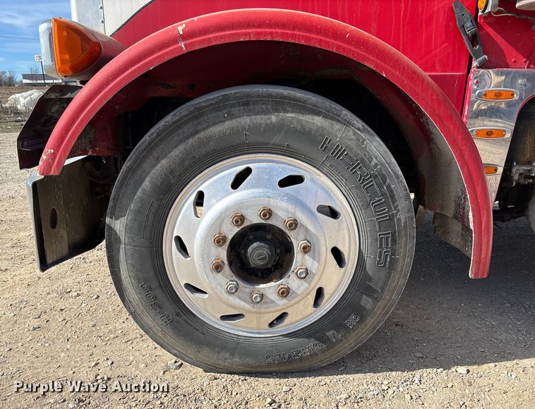 image for item FB3011 1999 Peterbilt 378 semi truck