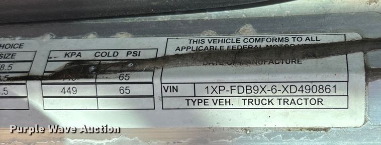 image for item FB3011 1999 Peterbilt 378 semi truck