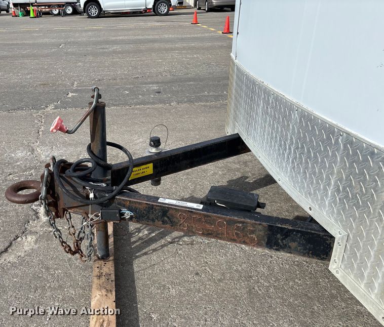 image for item FB3029 2004 Doolittle enclosed cargo trailer