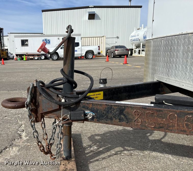 image for item FB3029 2004 Doolittle enclosed cargo trailer