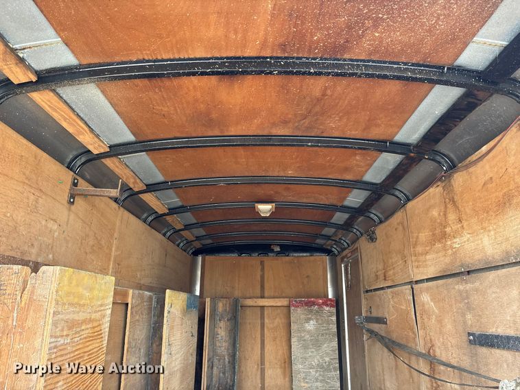 image for item FB3029 2004 Doolittle enclosed cargo trailer