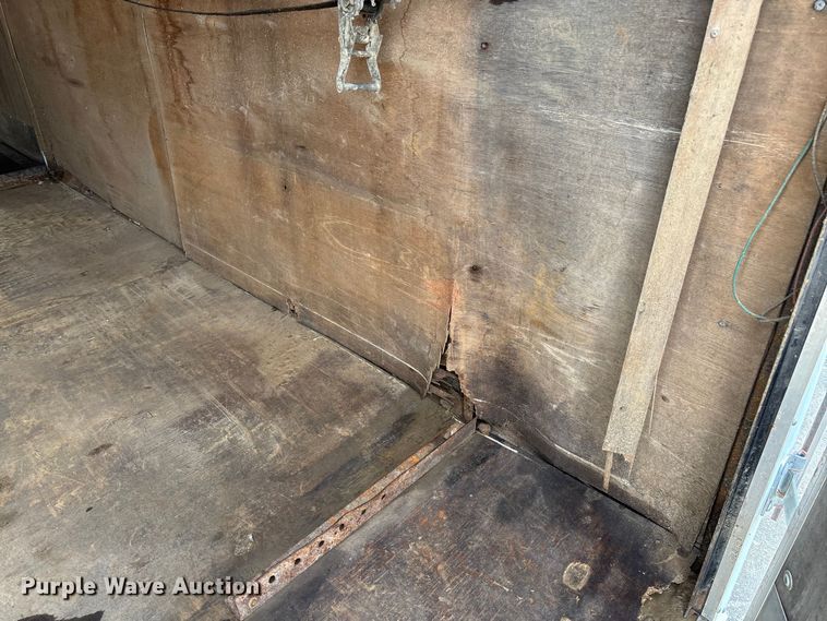 image for item FB3029 2004 Doolittle enclosed cargo trailer