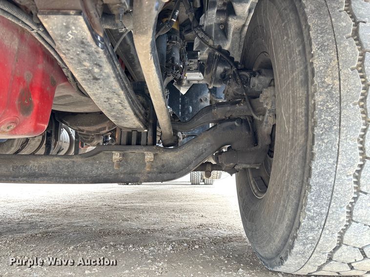 image for item FB3083 2021 Kenworth T880 semi truck