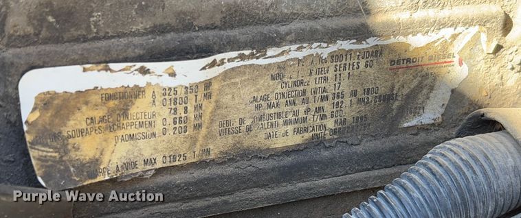 image for item FB3106 1995 Ford L9000 semi truck