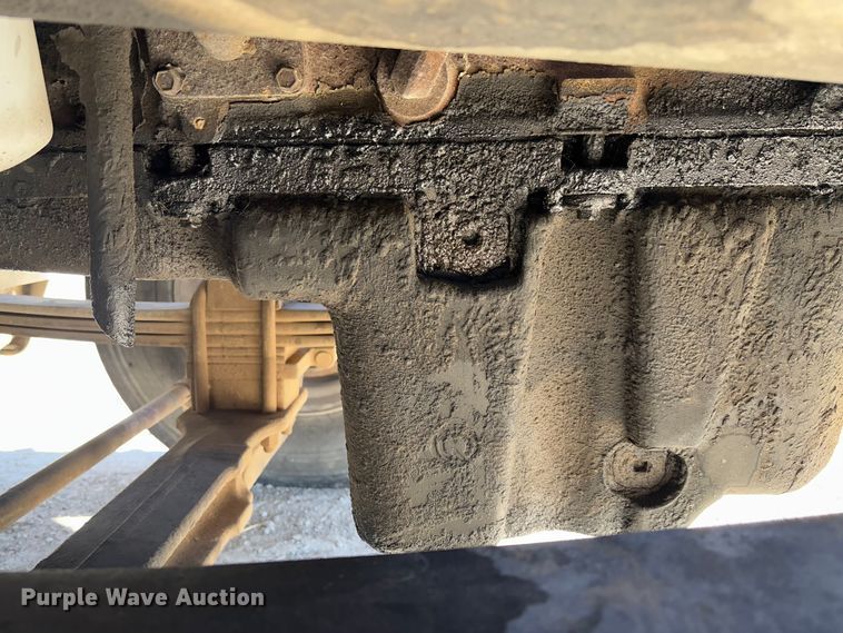 image for item FB3106 1995 Ford L9000 semi truck