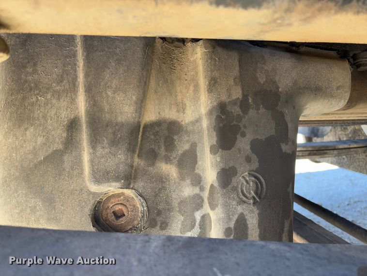 image for item FB3106 1995 Ford L9000 semi truck