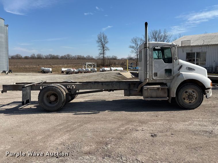 image for item FB3508 2001 Kenworth T300 truck cab and chassis