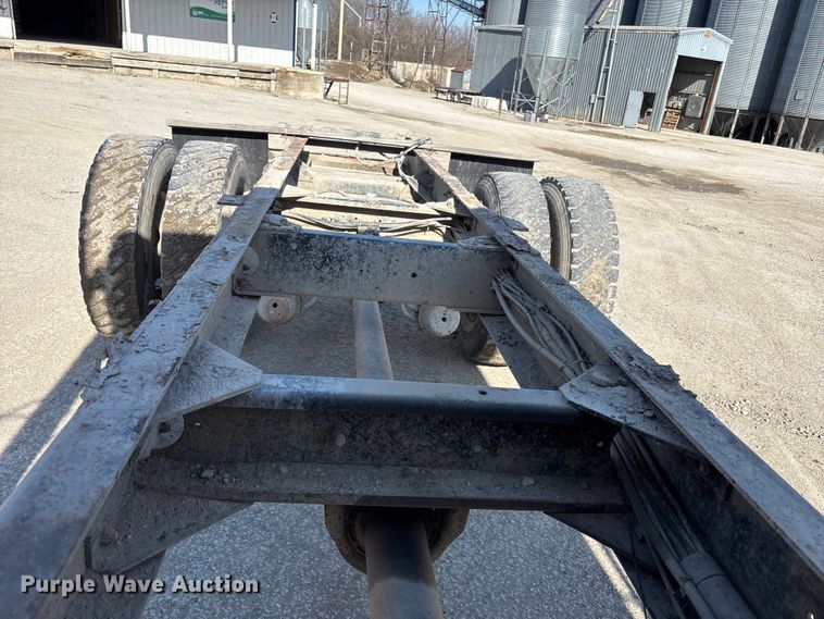 image for item FB3508 2001 Kenworth T300 truck cab and chassis