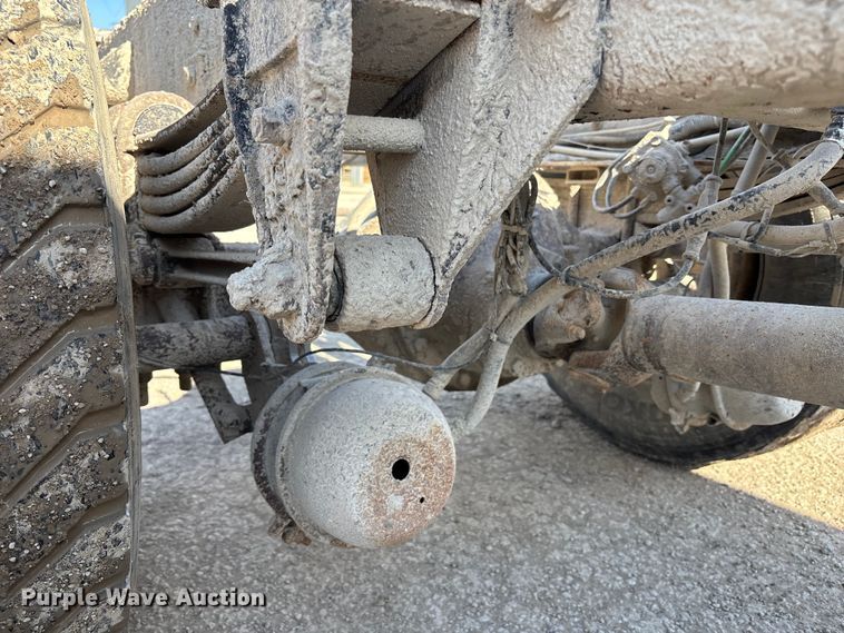 image for item FB3508 2001 Kenworth T300 truck cab and chassis