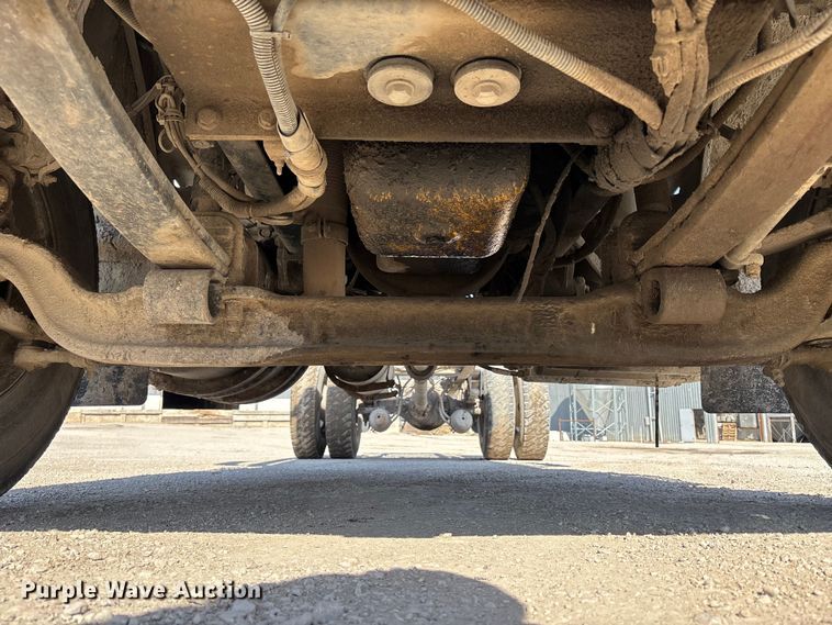 image for item FB3508 2001 Kenworth T300 truck cab and chassis