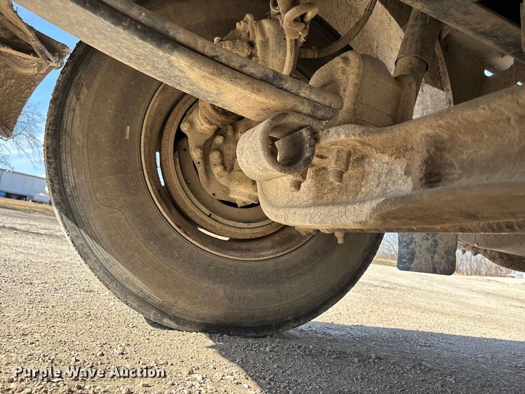 image for item FB3508 2001 Kenworth T300 truck cab and chassis