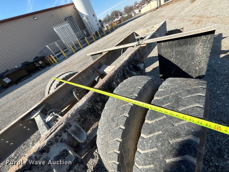 image for item FB3508 2001 Kenworth T300 truck cab and chassis