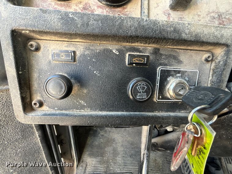 image for item FB3508 2001 Kenworth T300 truck cab and chassis