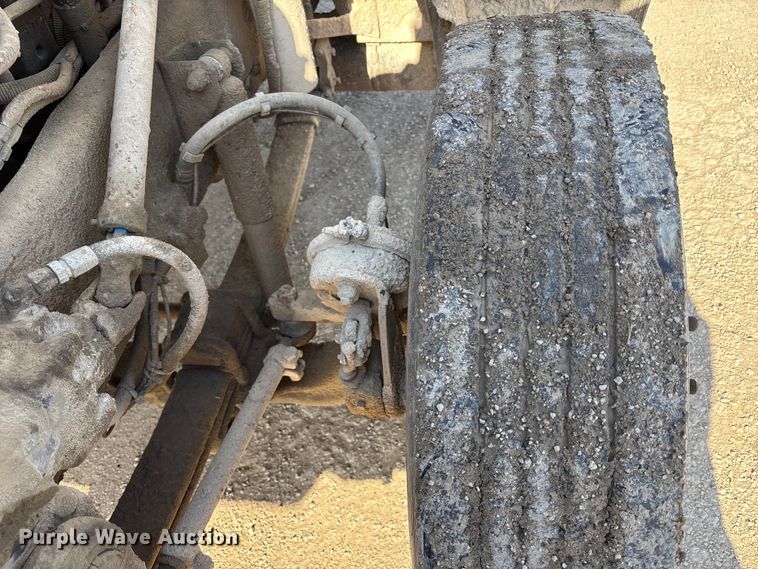 image for item FB3508 2001 Kenworth T300 truck cab and chassis