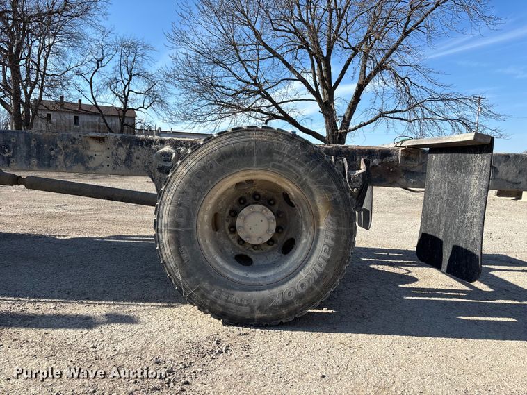 image for item FB3508 2001 Kenworth T300 truck cab and chassis