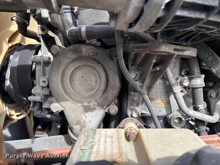 image for item FB3509 2017 Freightliner Cascadia semi truck