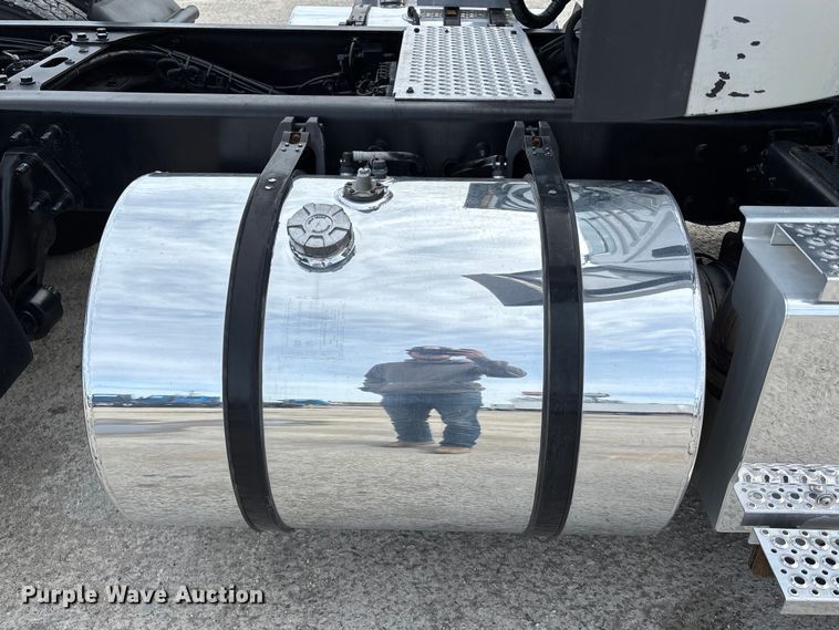 image for item FB3517 2017 International Pro Star Plus semi truck