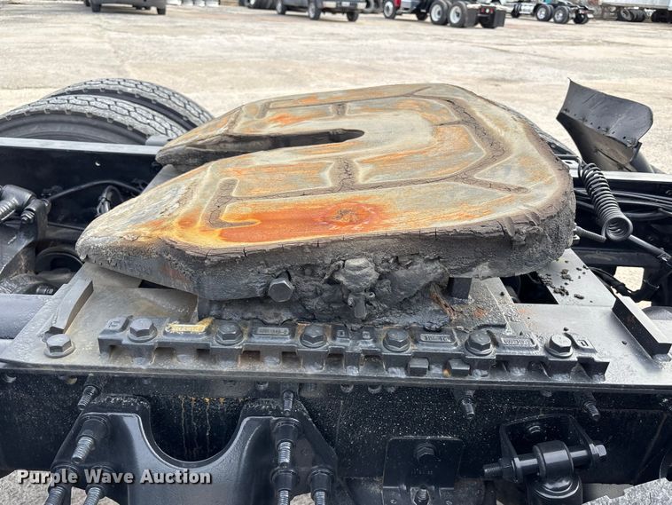 image for item FB3517 2017 International Pro Star Plus semi truck