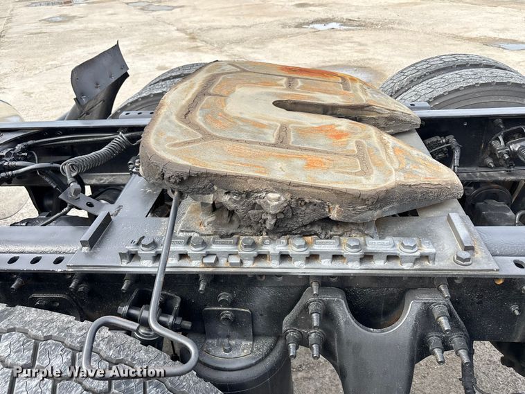 image for item FB3517 2017 International Pro Star Plus semi truck