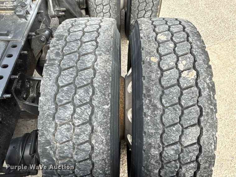 image for item FB3517 2017 International Pro Star Plus semi truck