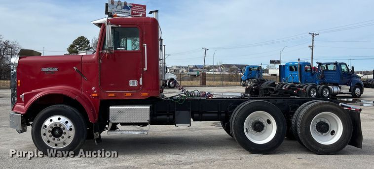 image for item FB3518 1987 Freightliner FLC semi truck