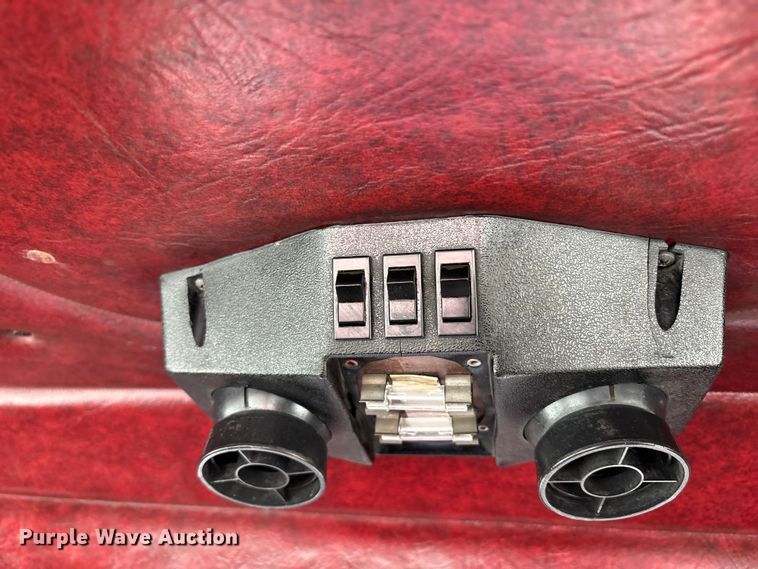 image for item FB3518 1987 Freightliner FLC semi truck