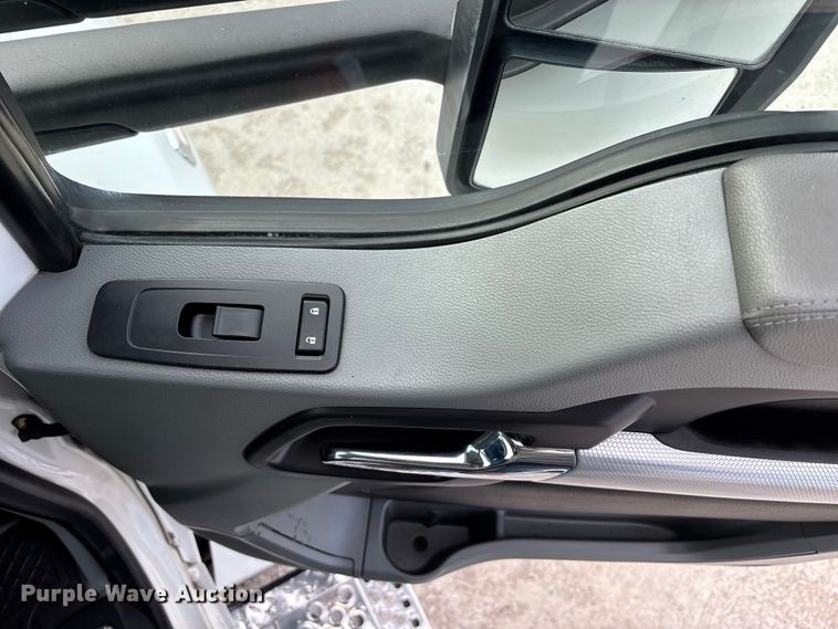 image for item FB3519 2021 Kenworth T880 semi truck