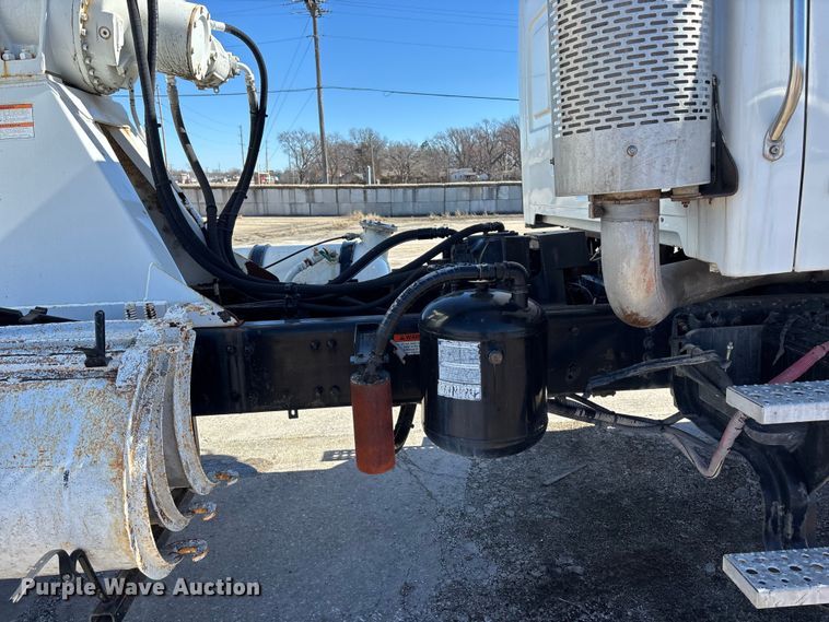 image for item FC1607 2005 Sterling Truck L8500 ready mix truck