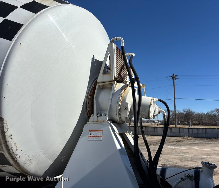 image for item FC1607 2005 Sterling Truck L8500 ready mix truck