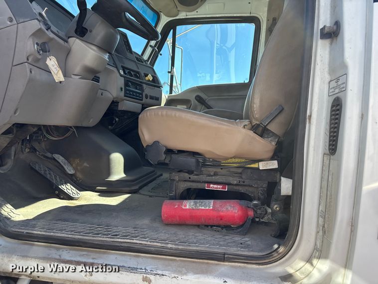 image for item FC1607 2005 Sterling Truck L8500 ready mix truck