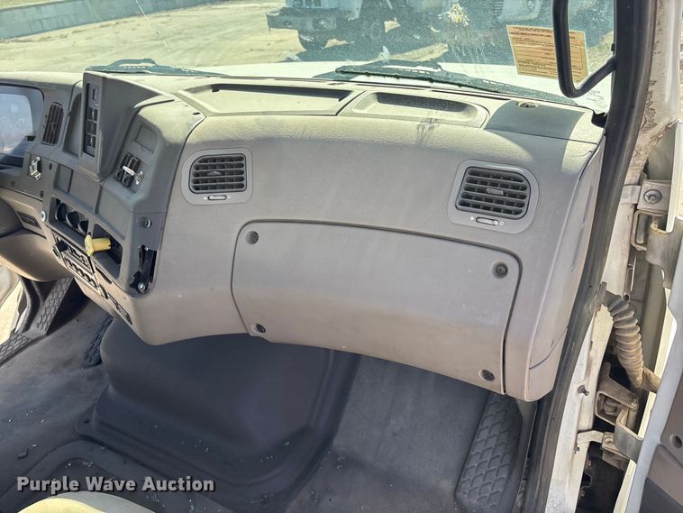 image for item FC1607 2005 Sterling Truck L8500 ready mix truck