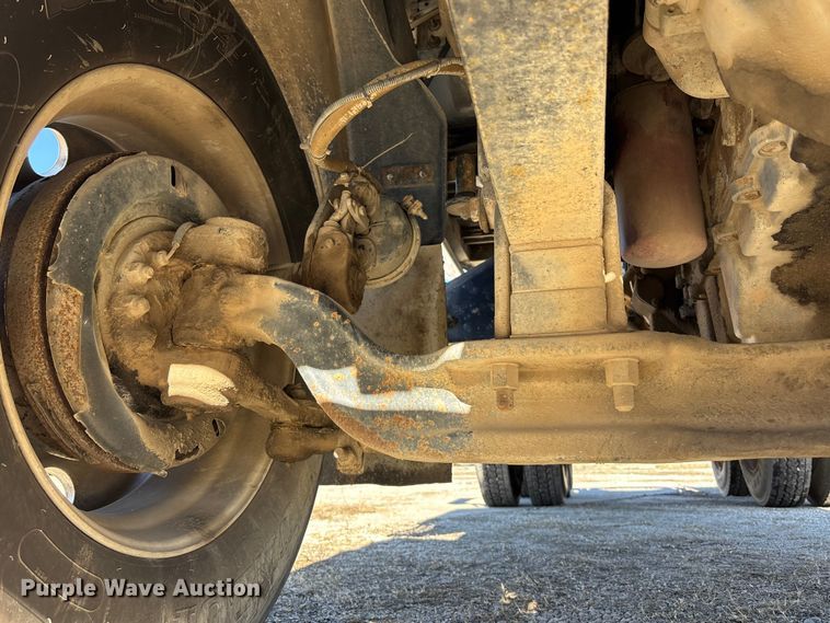 image for item FC1609 2001 Western Star 4900 semi truck