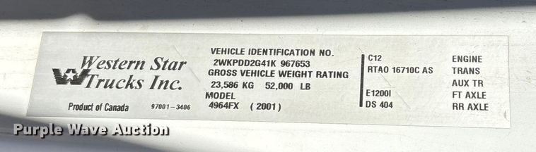 image for item FC1609 2001 Western Star 4900 semi truck